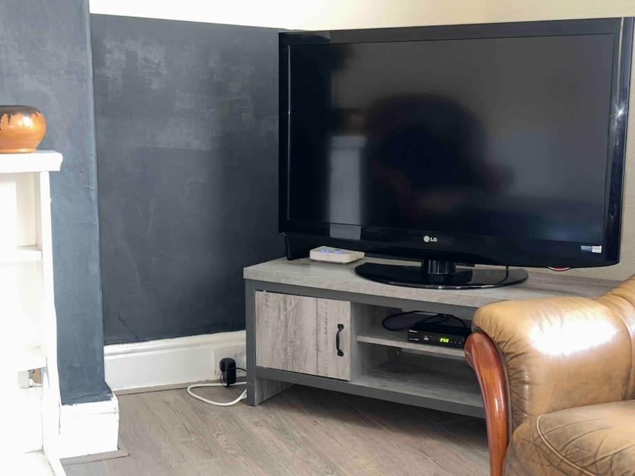 Clevedon House Apartment แมนเชสเตอร์ ภายนอก รูปภาพ