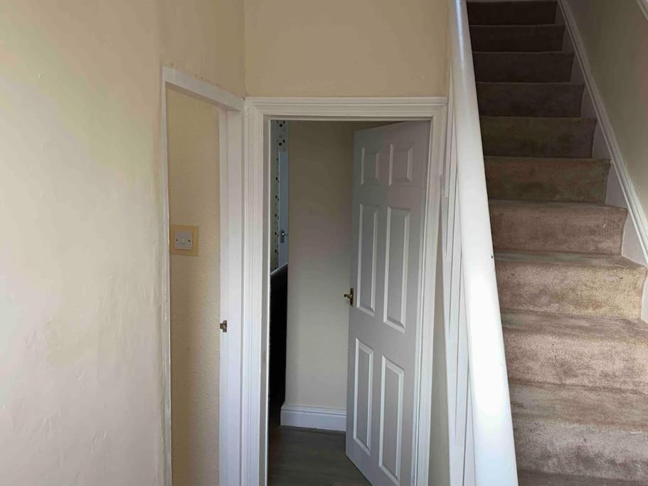 Clevedon House Apartment แมนเชสเตอร์ ภายนอก รูปภาพ