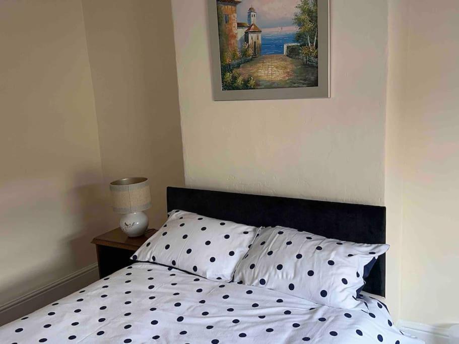 Clevedon House Apartment แมนเชสเตอร์ ภายนอก รูปภาพ